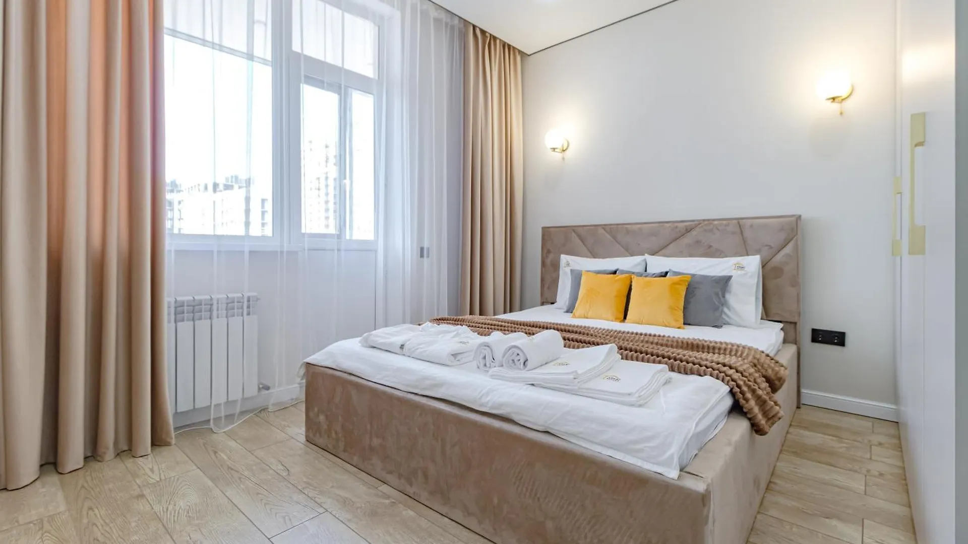 Apart Astana, Жк Сыганак, Д 32 Рядом С Хан-Шатыром Apartment Nur-Sultan (Astana)